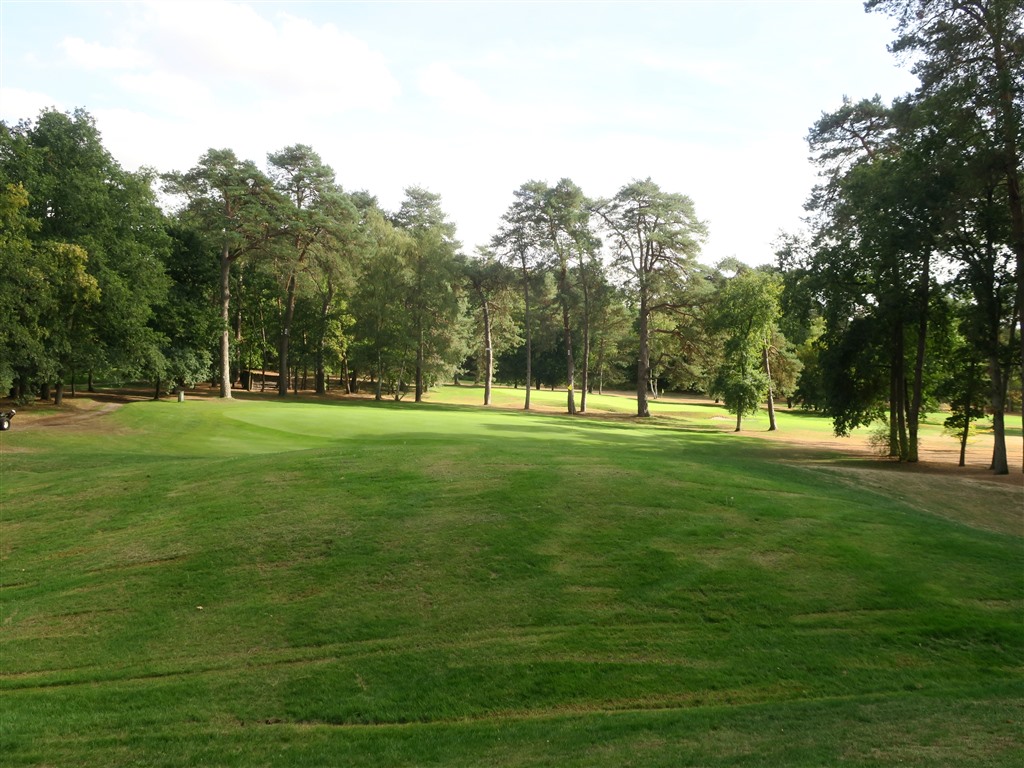 Fontainebleau Golf Club